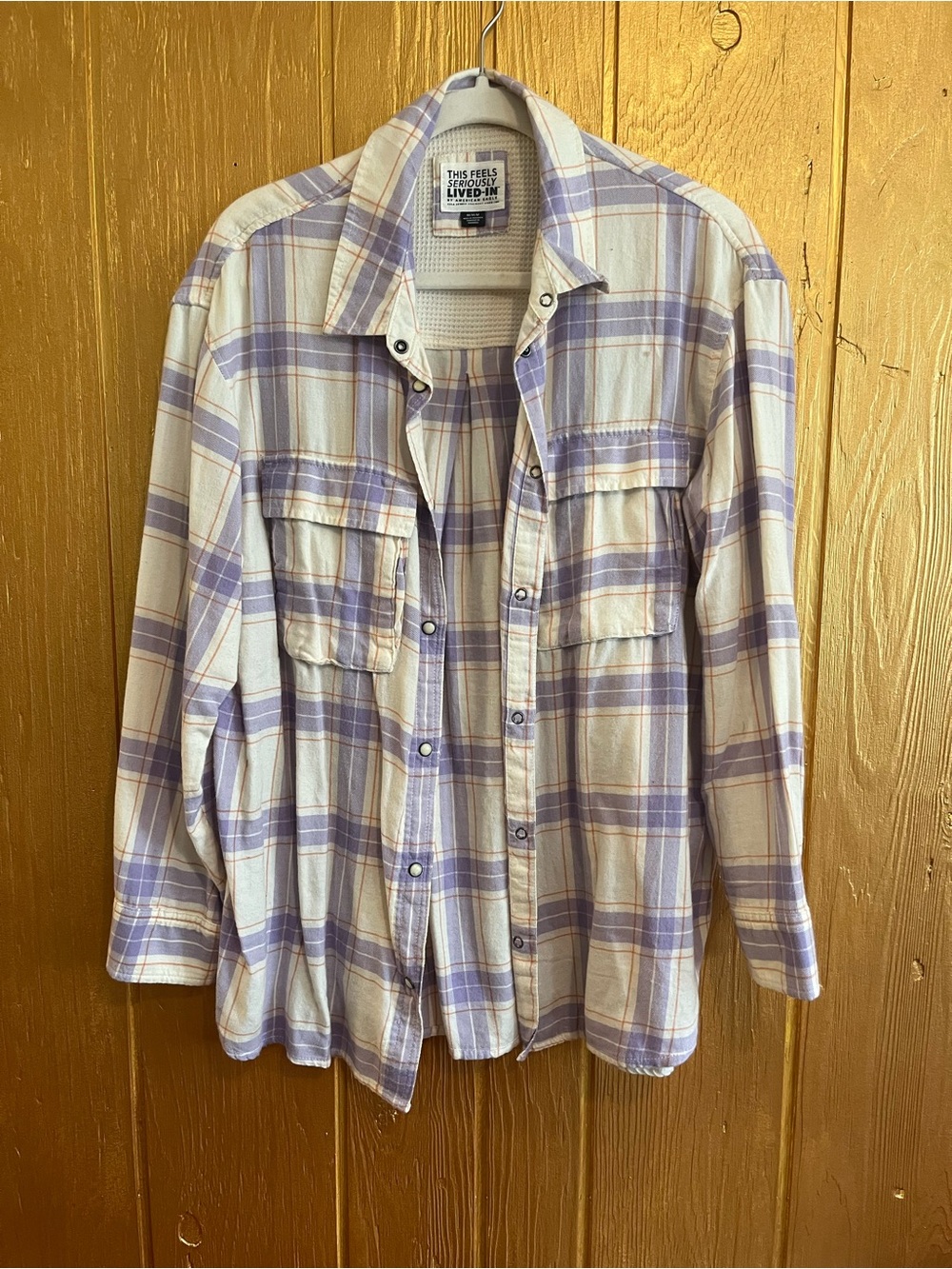 American Eagle Outfitters Oversized Long-Sleeve Plaid Button-Up Shirt